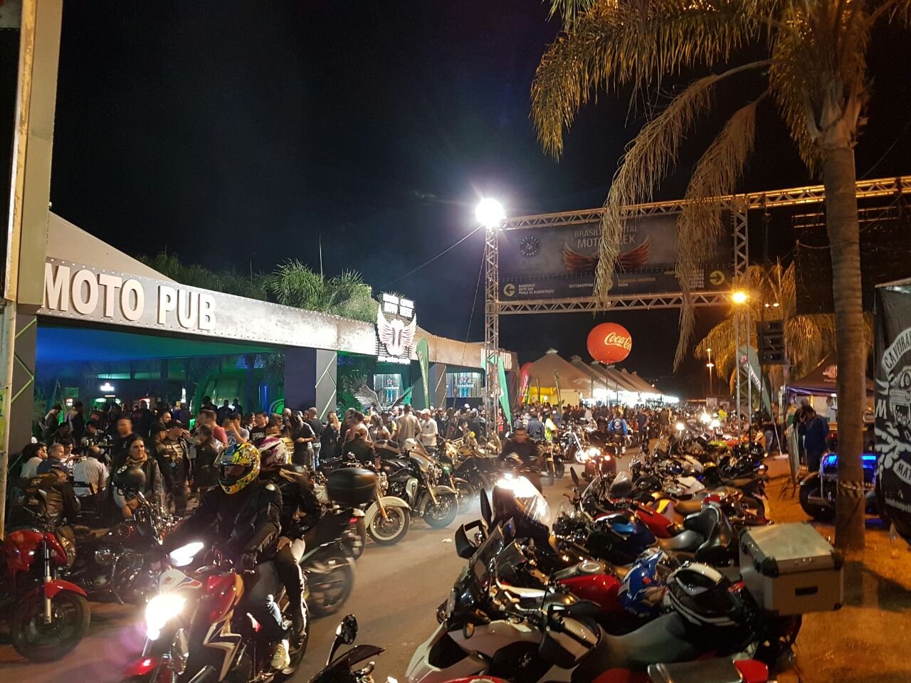 2F270D22-36A4-4DFA-A738-7F4759CD229B