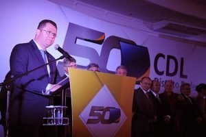 016f27875cc766284739006e82cfd811_M