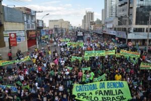 966516-jesus_marcha-7857