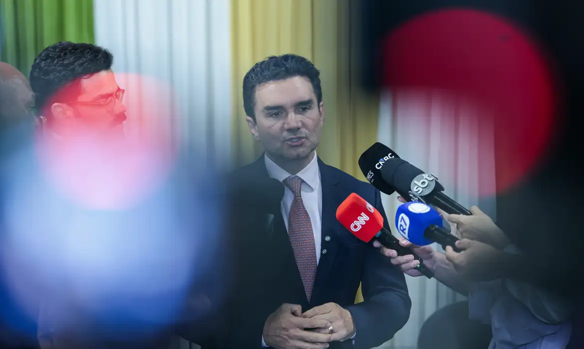 Demissão de Celso Sabino evidencia fracasso do governo em dar rumo estratégico ao Turismo