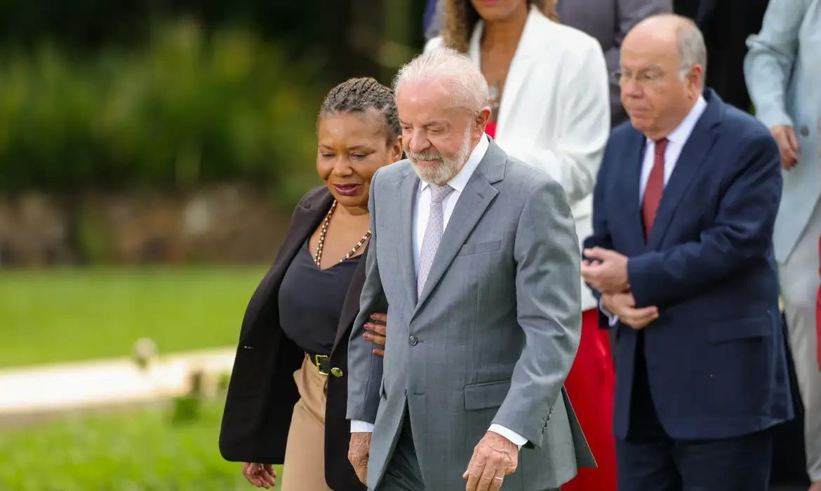 Lula tira o Brasil do centro das negociações com a UE e amplia risco de perda de mercados